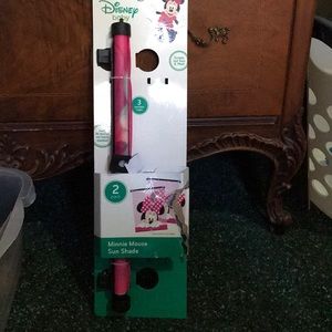 Minnie Mouse sun shade.